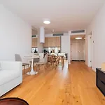 Skypark Nest Free Park Living With Style Lejlighed Bratislava