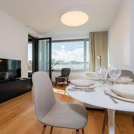 Skypark Nest Free Park Living With Style Apartamento Bratislava