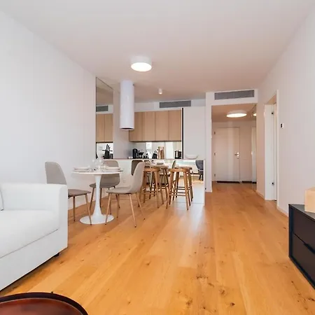 Skypark Nest Free Park Living With Style Lejlighed Bratislava