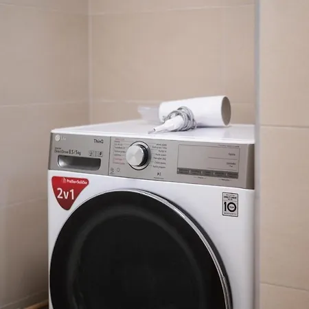 Skypark Nest Free Park Living With Style براتسيلافا