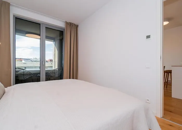 Skypark Nest Free Park Living With Style